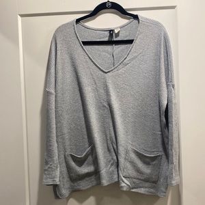 BDG sweater with pockets